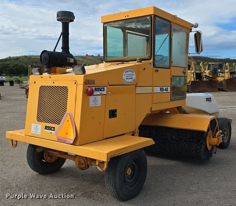 image for item EG9862 2005 Rosco RB-48 broom