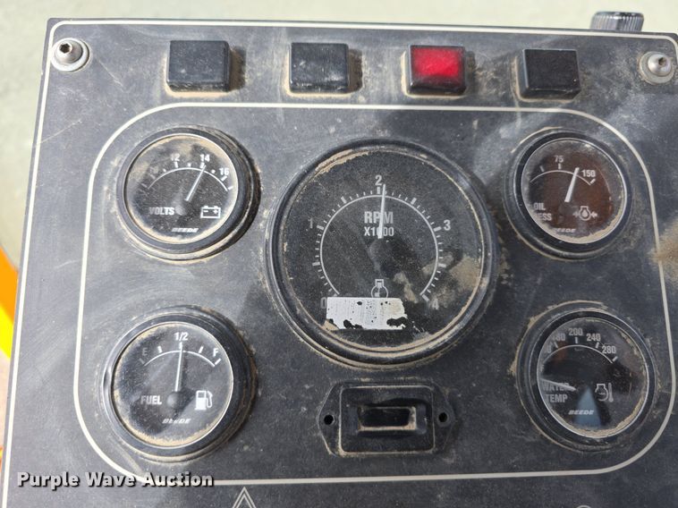 image for item EG9862 2005 Rosco RB-48 broom