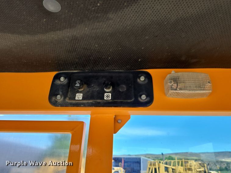 image for item EG9862 2005 Rosco RB-48 broom