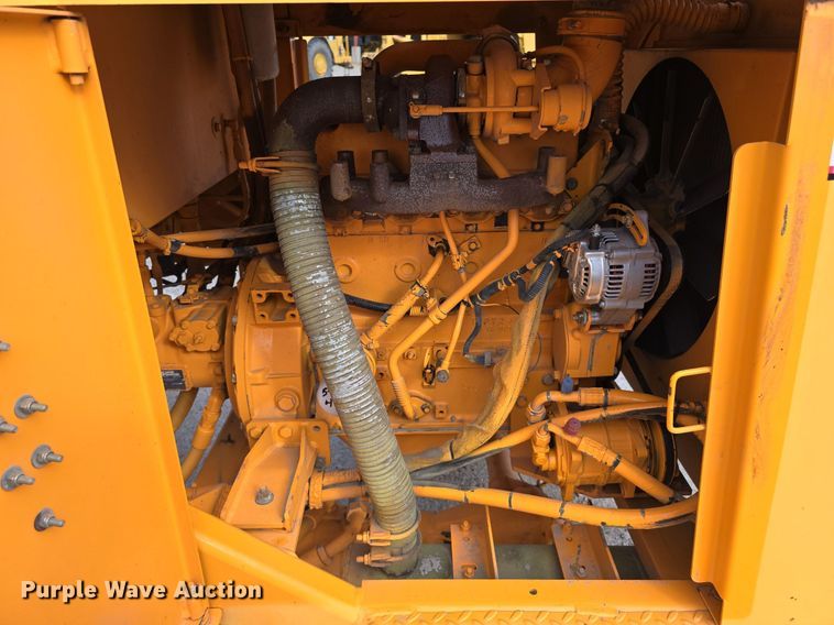 image for item EG9862 2005 Rosco RB-48 broom