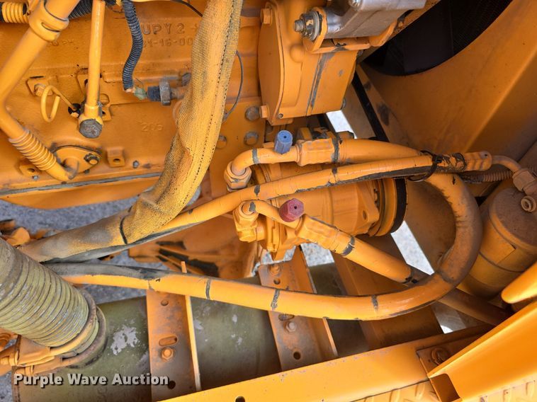 image for item EG9862 2005 Rosco RB-48 broom