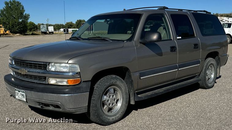 image for item EG9865 2003 Chevrolet Suburban  SUV