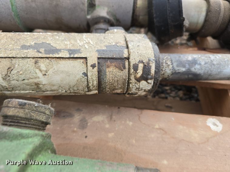 image for item EG9866 1988 International 1754 fuel / lube truck