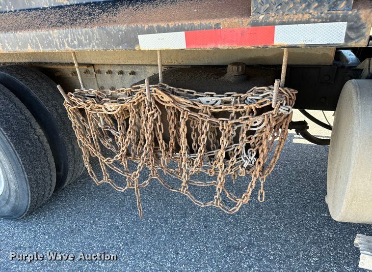 image for item EG9868 1996 Mack CH613 dump truck