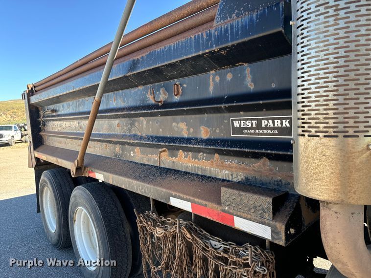 image for item EG9868 1996 Mack CH613 dump truck