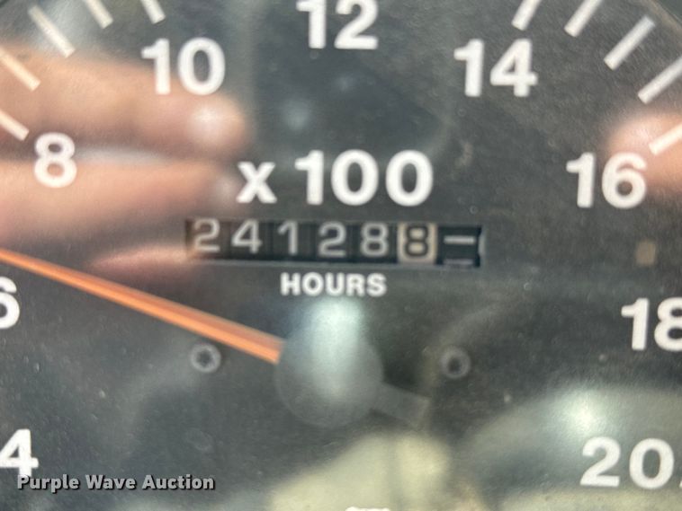 image for item EG9868 1996 Mack CH613 dump truck