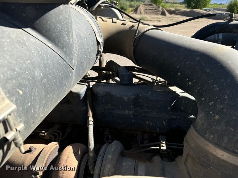 image for item EG9868 1996 Mack CH613 dump truck