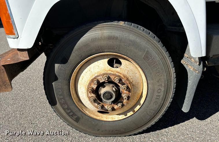 image for item EG9868 1996 Mack CH613 dump truck