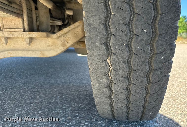 image for item EG9868 1996 Mack CH613 dump truck