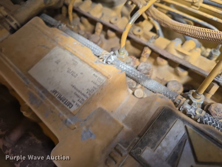 image for item EG9875 1995 Caterpillar D4C XL dozer