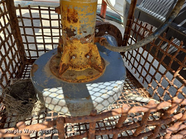 image for item EG9880 SRS Crisafulli pond pump