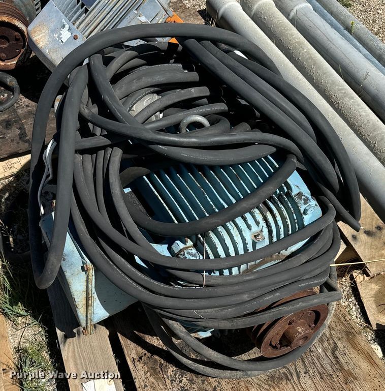 image for item EG9882 (9) electric motors