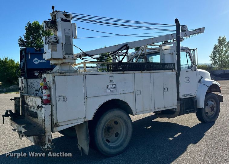 image for item LW9787 1980 International 1854 utility / service truck