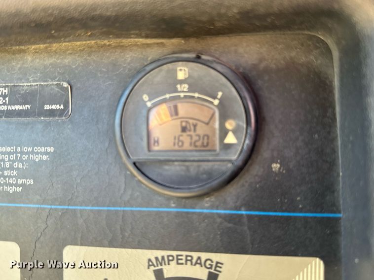 image for item LW9787 1980 International 1854 utility / service truck