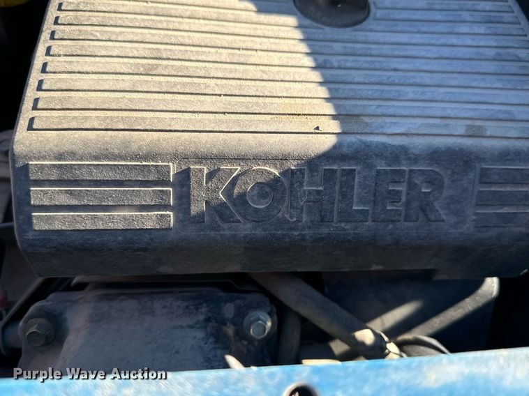 image for item LW9787 1980 International 1854 utility / service truck