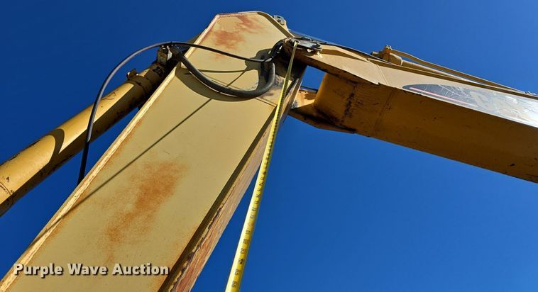 image for item LW9790 1996 Caterpillar 325B L excavator