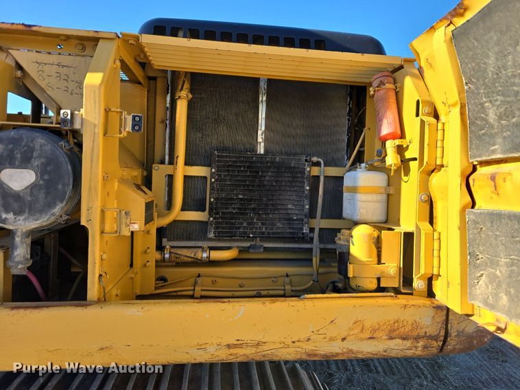 image for item LW9790 1996 Caterpillar 325B L excavator