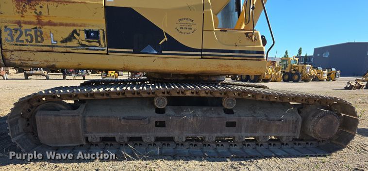 image for item LW9790 1996 Caterpillar 325B L excavator