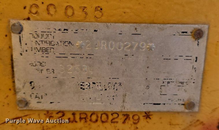 image for item LW9790 1996 Caterpillar 325B L excavator