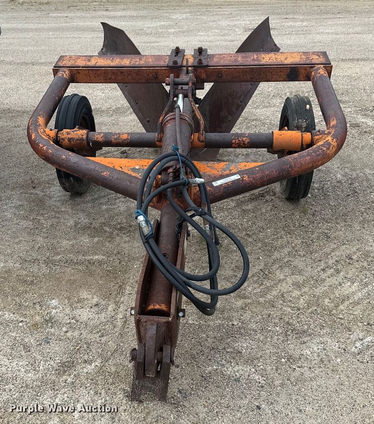 image for item LW9791 Ditch plow