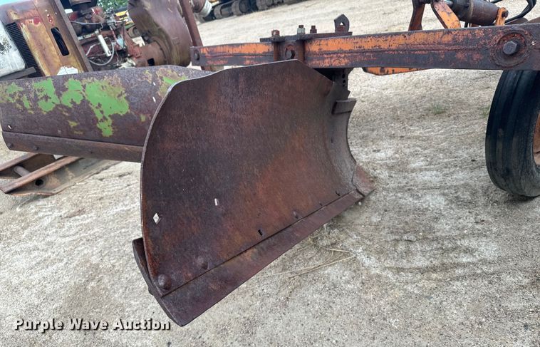 image for item LW9791 Ditch plow