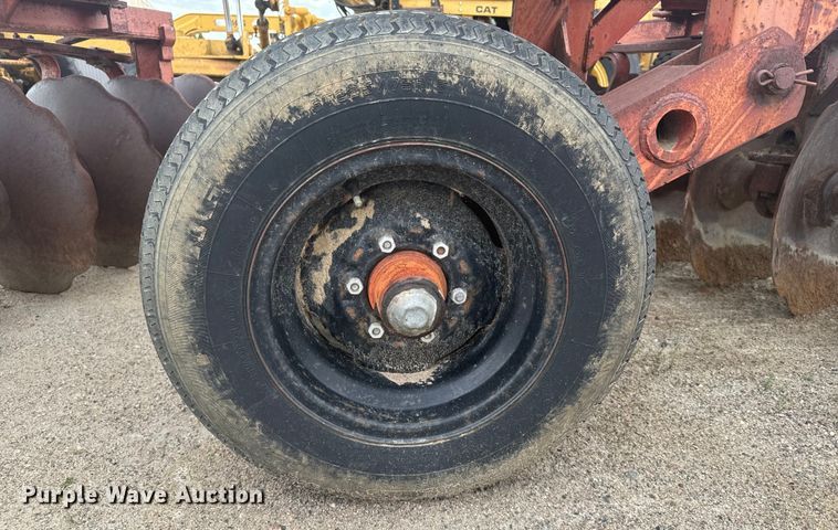 image for item LW9793 Athens Plow Company 250 off-set disk