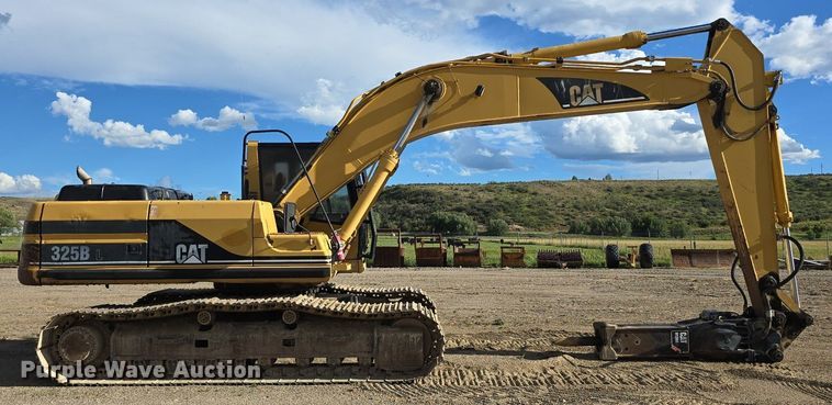 image for item LW9794 1997 Caterpillar  325B L excavator