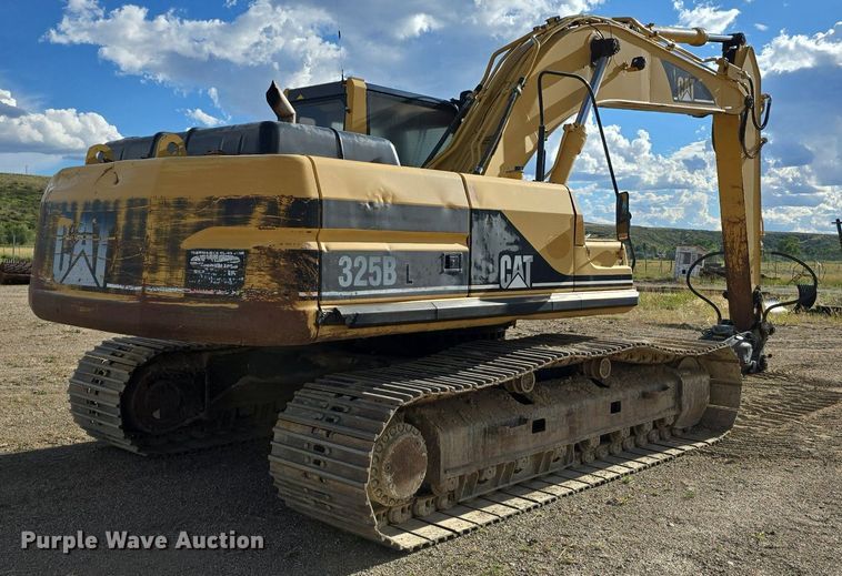 image for item LW9794 1997 Caterpillar  325B L excavator