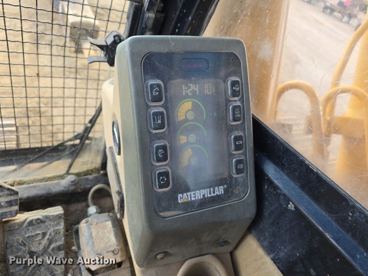 image for item LW9794 1997 Caterpillar  325B L excavator