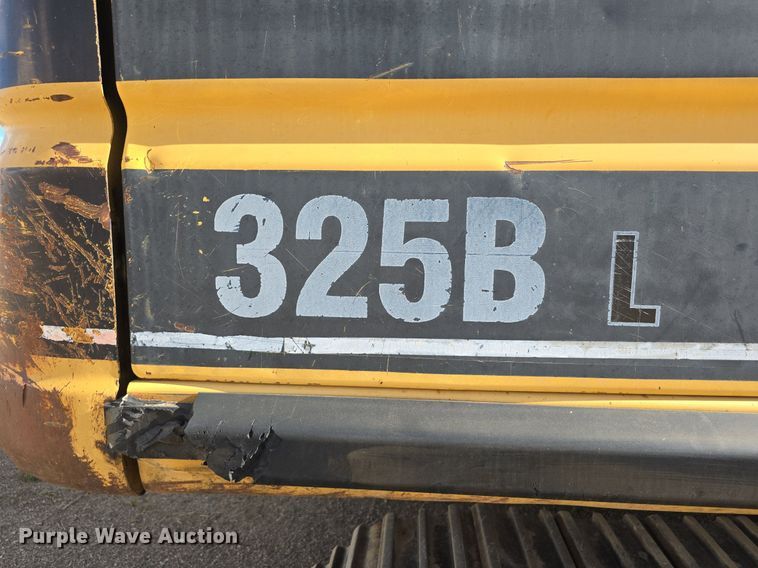 image for item LW9794 1997 Caterpillar  325B L excavator