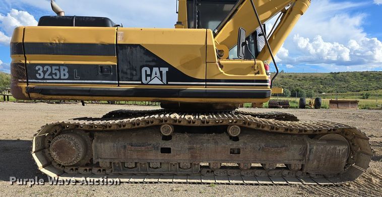 image for item LW9794 1997 Caterpillar  325B L excavator