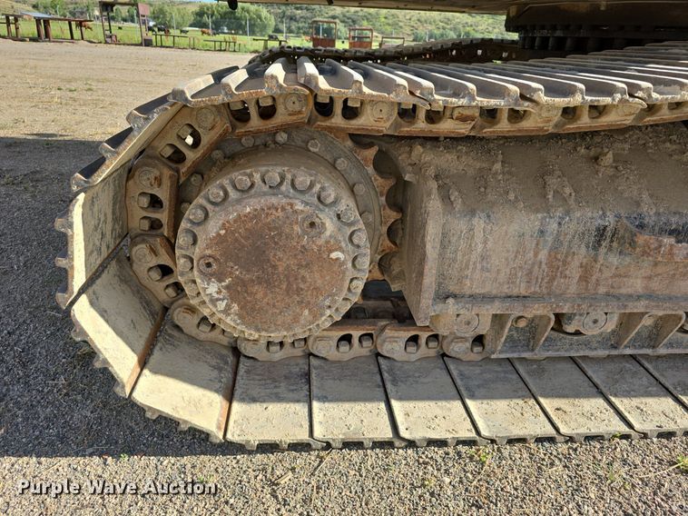 image for item LW9794 1997 Caterpillar  325B L excavator