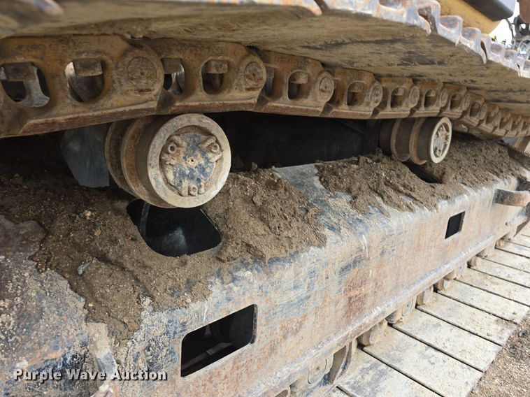 image for item LW9794 1997 Caterpillar  325B L excavator