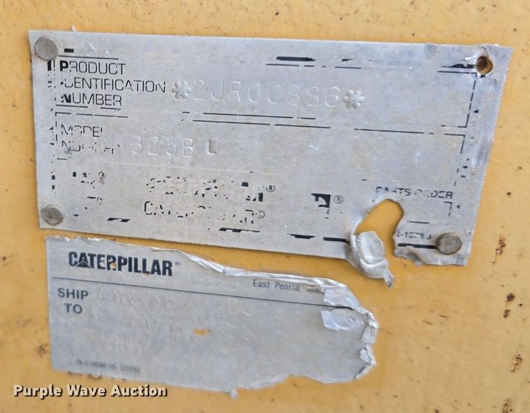 image for item LW9794 1997 Caterpillar  325B L excavator
