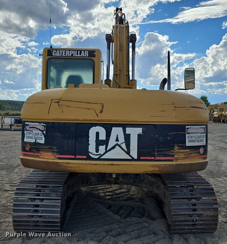 image for item LW9795 2002 Caterpillar  312C L excavator