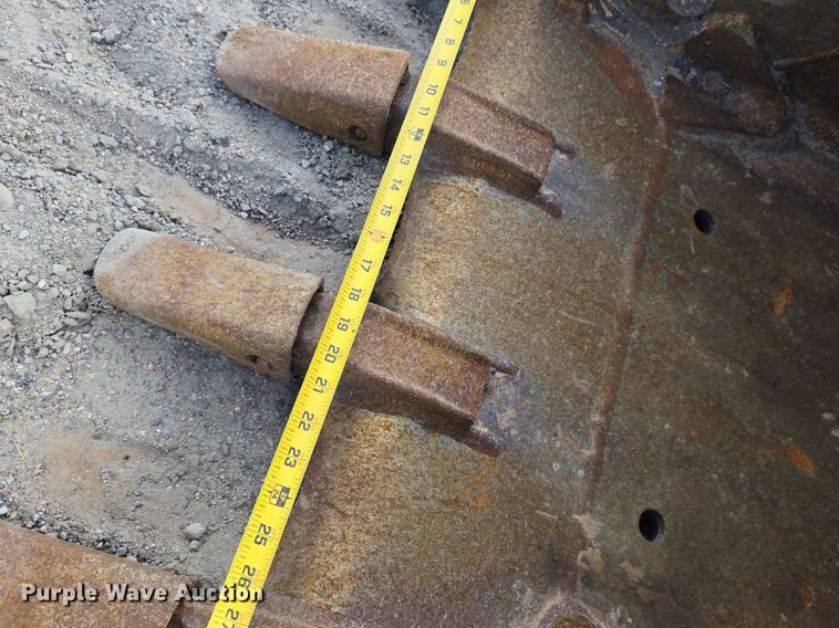 image for item LW9795 2002 Caterpillar  312C L excavator