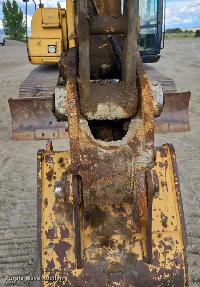 image for item LW9795 2002 Caterpillar  312C L excavator