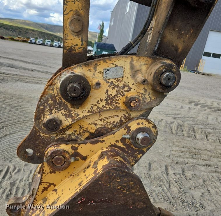 image for item LW9795 2002 Caterpillar  312C L excavator