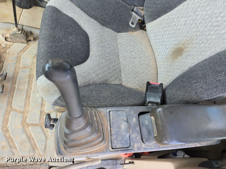 image for item LW9795 2002 Caterpillar  312C L excavator