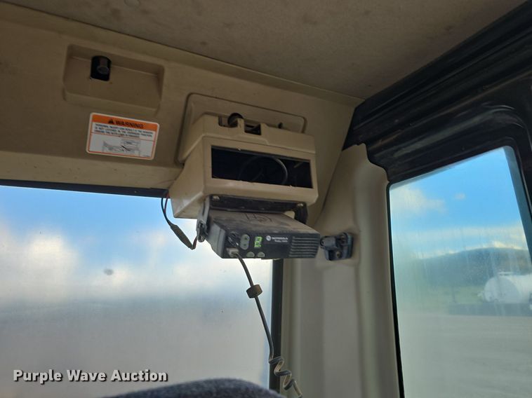 image for item LW9795 2002 Caterpillar  312C L excavator