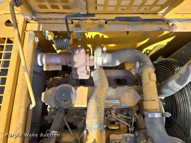 image for item LW9795 2002 Caterpillar  312C L excavator