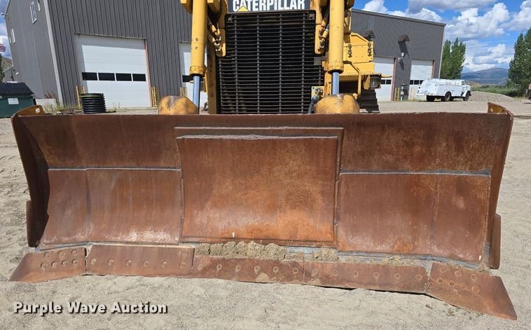 image for item LW9797 1992 Caterpillar  D7H dozer