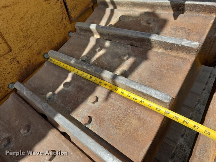 image for item LW9797 1992 Caterpillar  D7H dozer