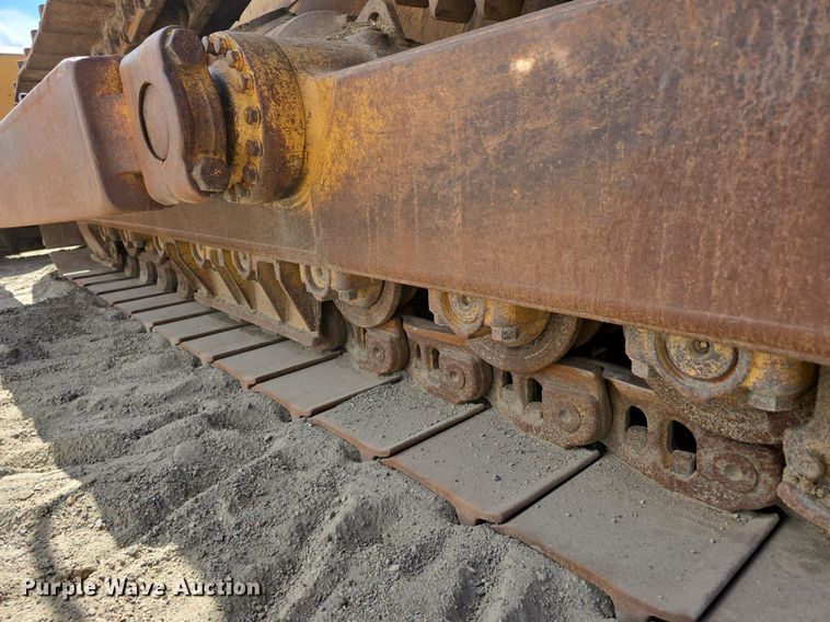 image for item LW9797 1992 Caterpillar  D7H dozer