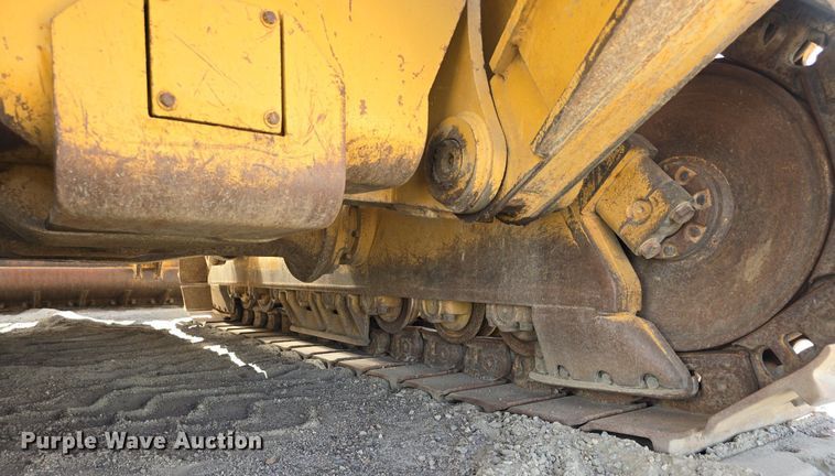 image for item LW9797 1992 Caterpillar  D7H dozer