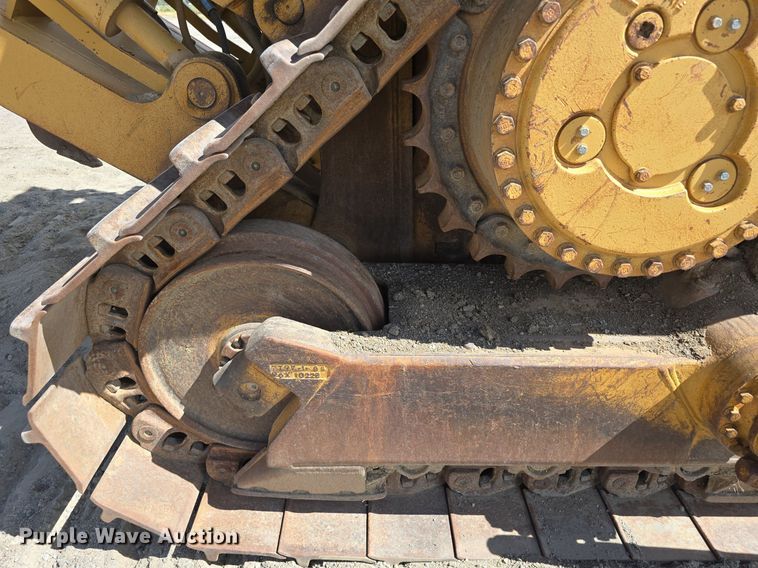 image for item LW9797 1992 Caterpillar  D7H dozer