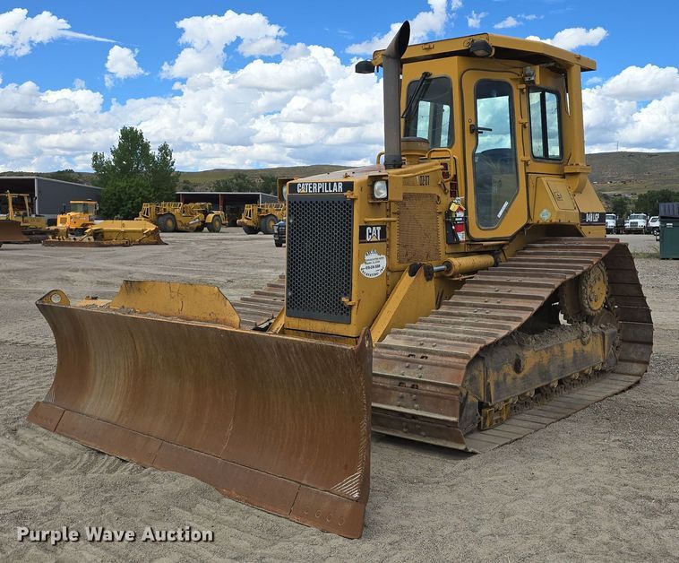 image for item LW9798 1993 Caterpillar  D4H LGP Series III dozer