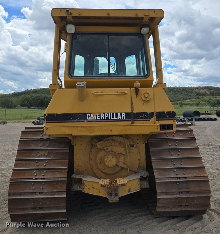 image for item LW9798 1993 Caterpillar  D4H LGP Series III dozer