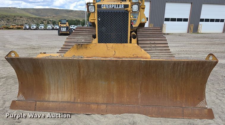 image for item LW9798 1993 Caterpillar  D4H LGP Series III dozer
