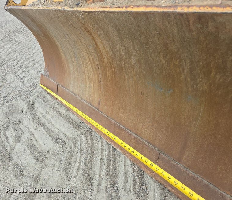 image for item LW9798 1993 Caterpillar  D4H LGP Series III dozer